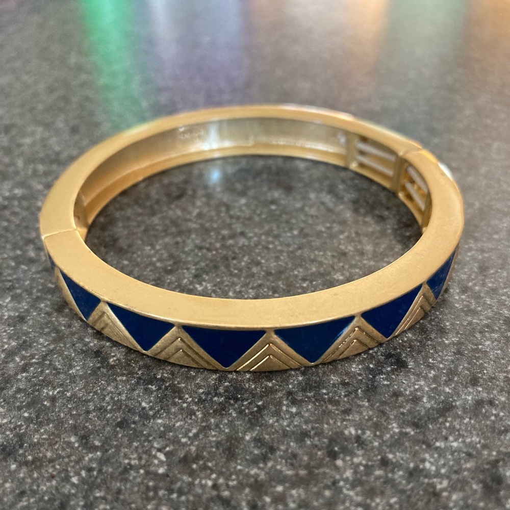 Lia Sophia, gold and blue stretch bracelet